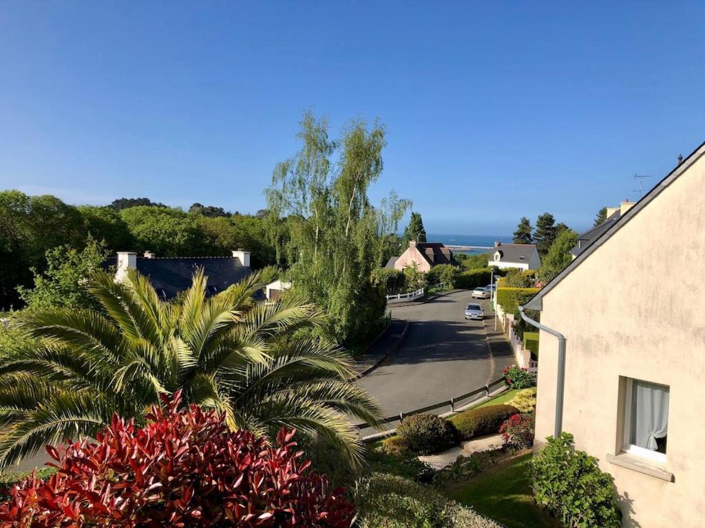 Spacieuse Maison Typique Pour 10 Personnes Vue Mer Plage A 10 Minutes A Pied- Ideale Pour Des Vacances Ou Un Weekend En Famille Ou Entre Amis Étables Exterior foto