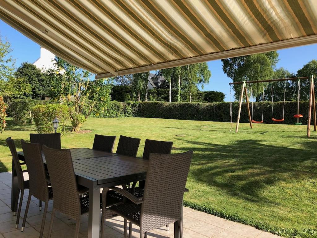Spacieuse Maison Typique Pour 10 Personnes Vue Mer Plage A 10 Minutes A Pied- Ideale Pour Des Vacances Ou Un Weekend En Famille Ou Entre Amis Étables Exterior foto
