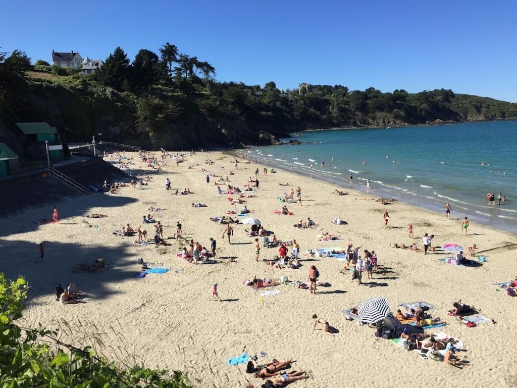 Spacieuse Maison Typique Pour 10 Personnes Vue Mer Plage A 10 Minutes A Pied- Ideale Pour Des Vacances Ou Un Weekend En Famille Ou Entre Amis Étables Exterior foto